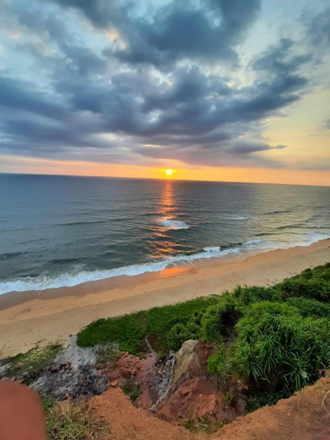 Hotel Pura Vida Varkala Exteriér fotografie